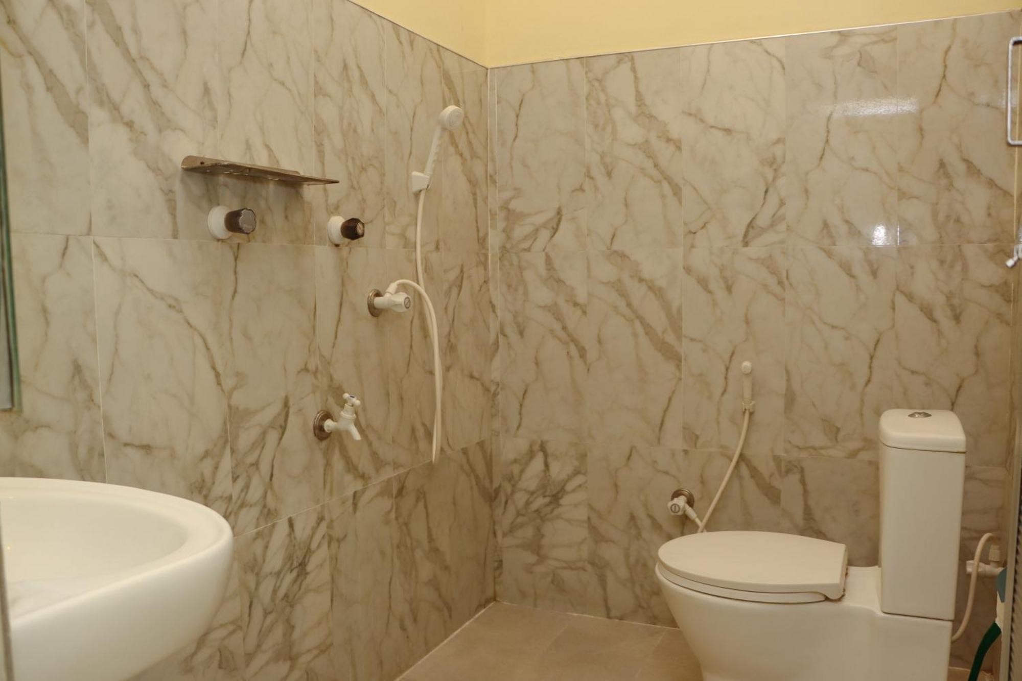 Benzai Surf Appartement Arugam Bay Buitenkant foto