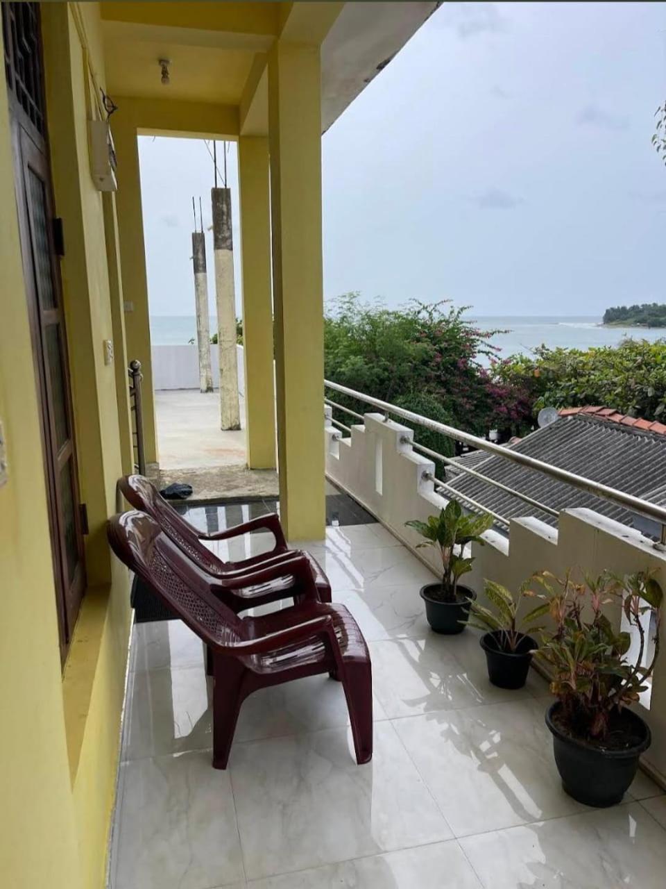 Benzai Surf Appartement Arugam Bay Buitenkant foto